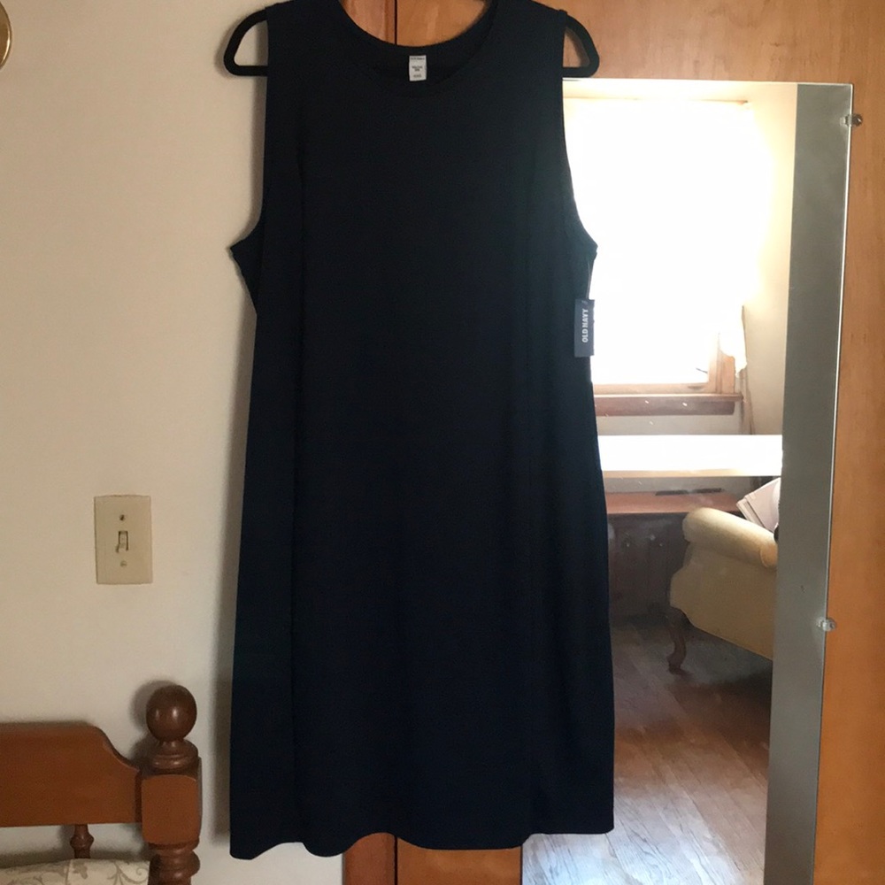 Navy blue sleeveless crew neck dress